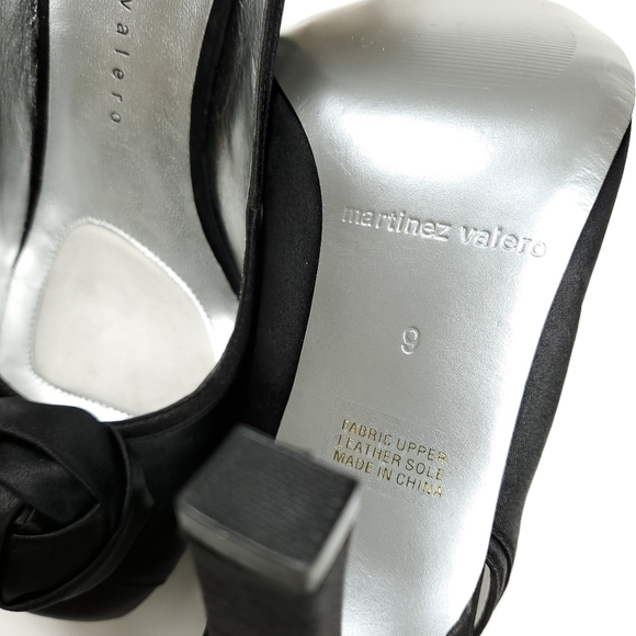 Martinez Valero Blk ButtonBow BabyDoll Slingback 9 - Picture 5 of 15